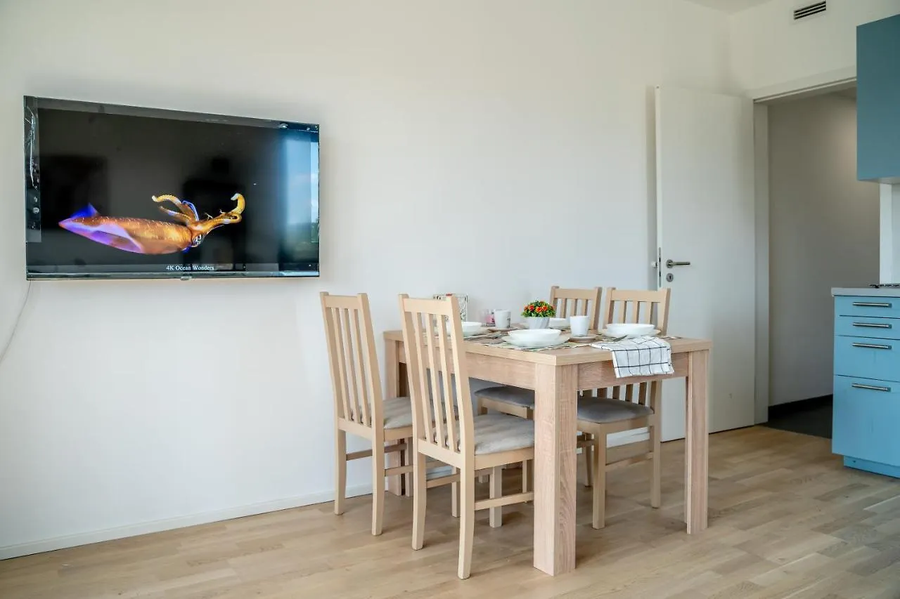Free Parking- Newly Built Apartment Praga