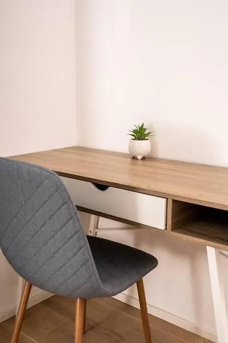 Free Parking- Newly Built Apartment براغ